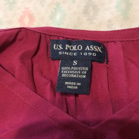 NWT small US Polo Assn. brand Maroon colored blouse - Picture 7 of 9